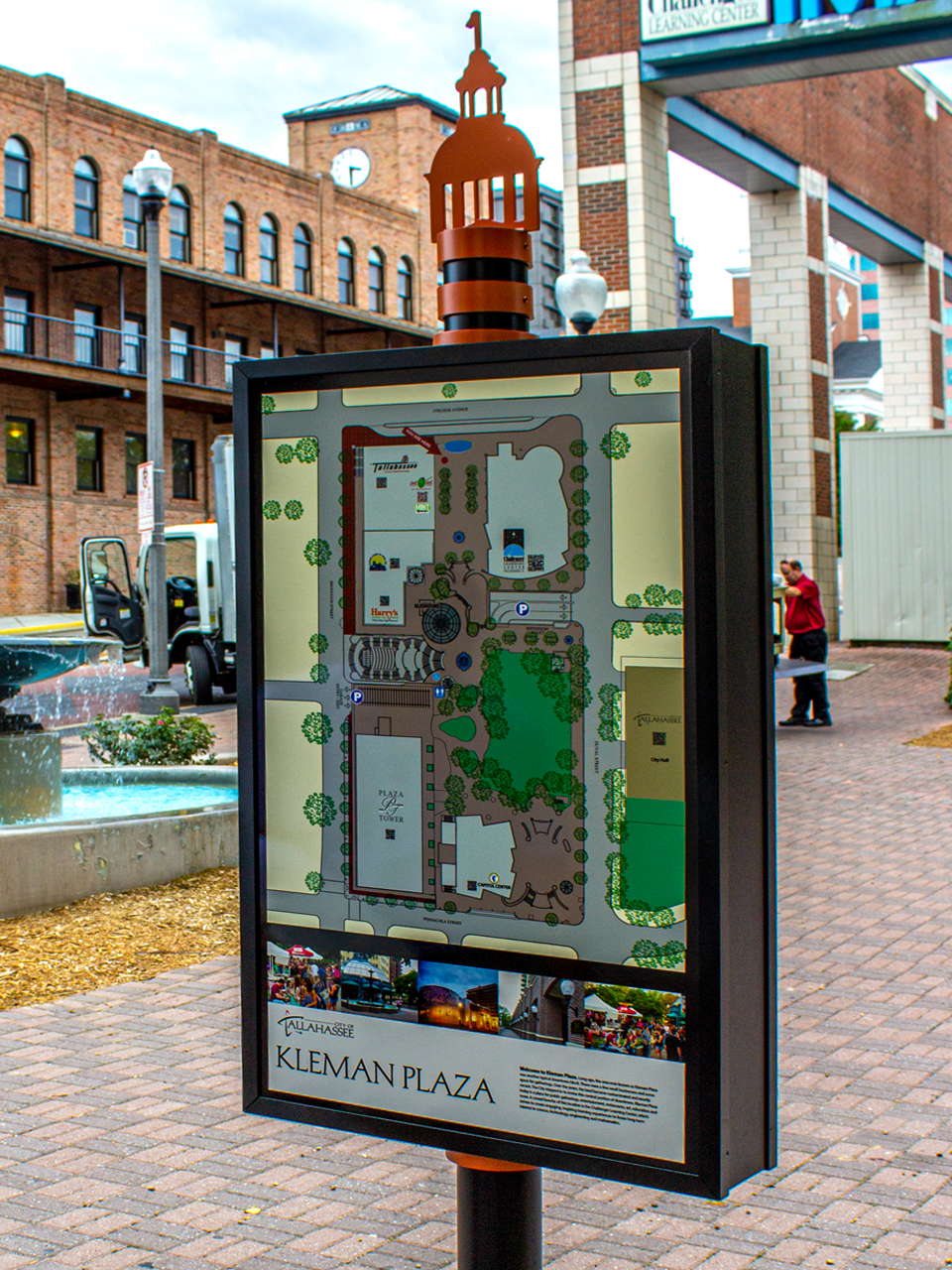 wf-kiosk-kleman-downtown.jpg